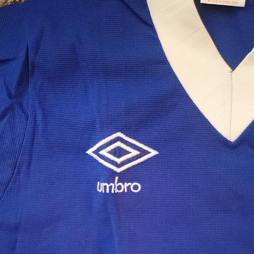 Umbro Vintage Linfield Football Club Soccer Jersey - Picture 2 of 5